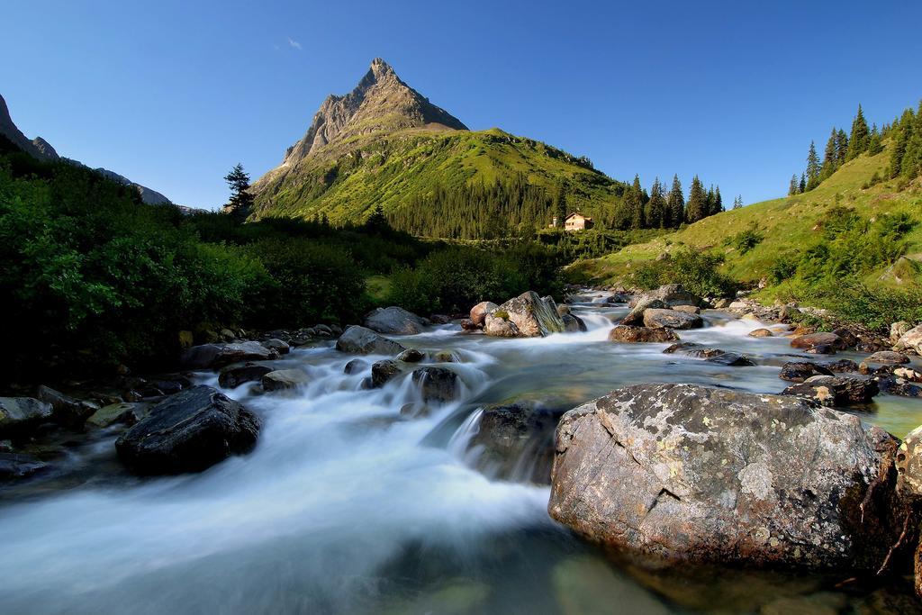 Posthotel Strengen Am Arlberg Kültér fotó