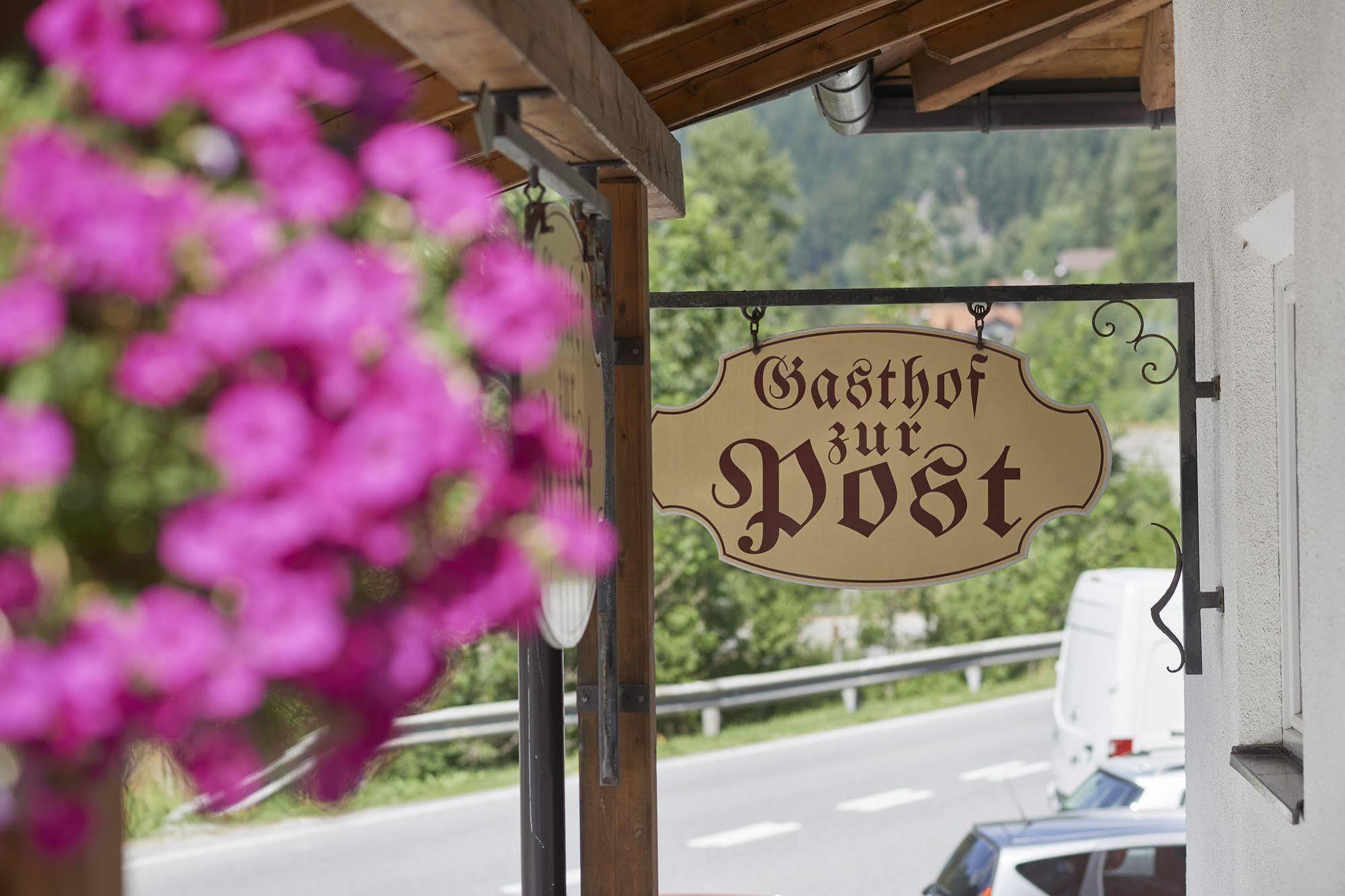 Posthotel Strengen Am Arlberg Kültér fotó